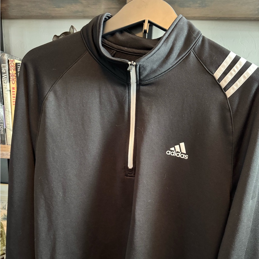 Mens Adidas golf quarter zip long sleeve shirt. Size Large